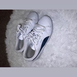 Puma sport sneakers